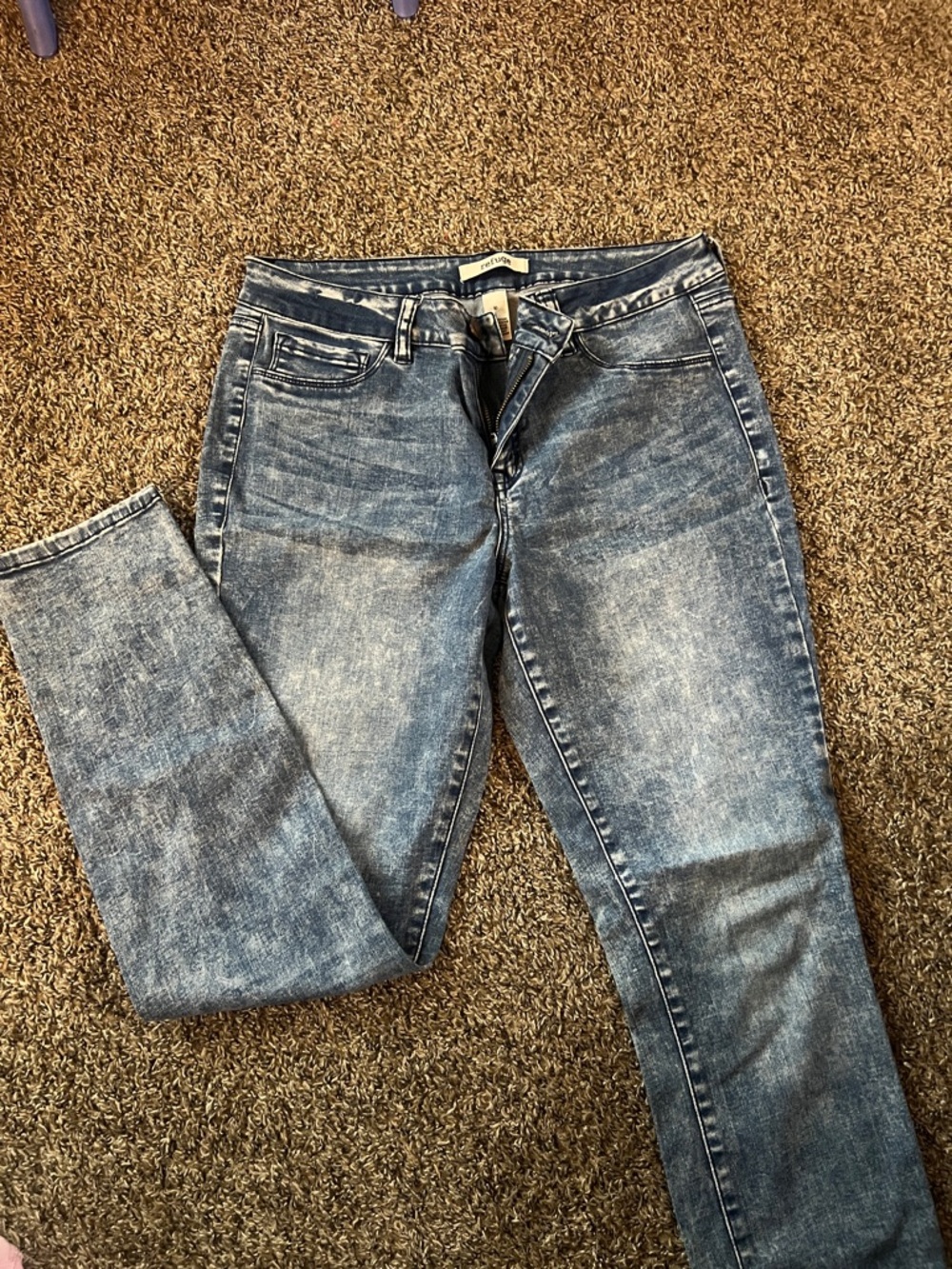 refuge Distressed Light Blue Skinny Jeans